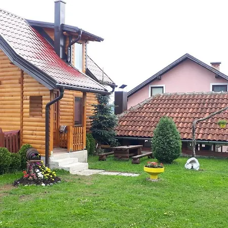 Sadrvan Orman Evi *