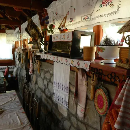 Orman Evi Sadrvan